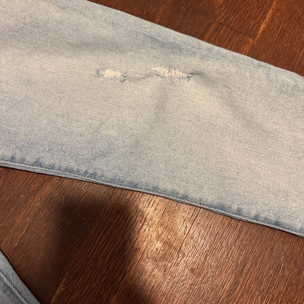 7 For All Mankind Light Blue Straight Leg Jeans - Picture 9 of 11